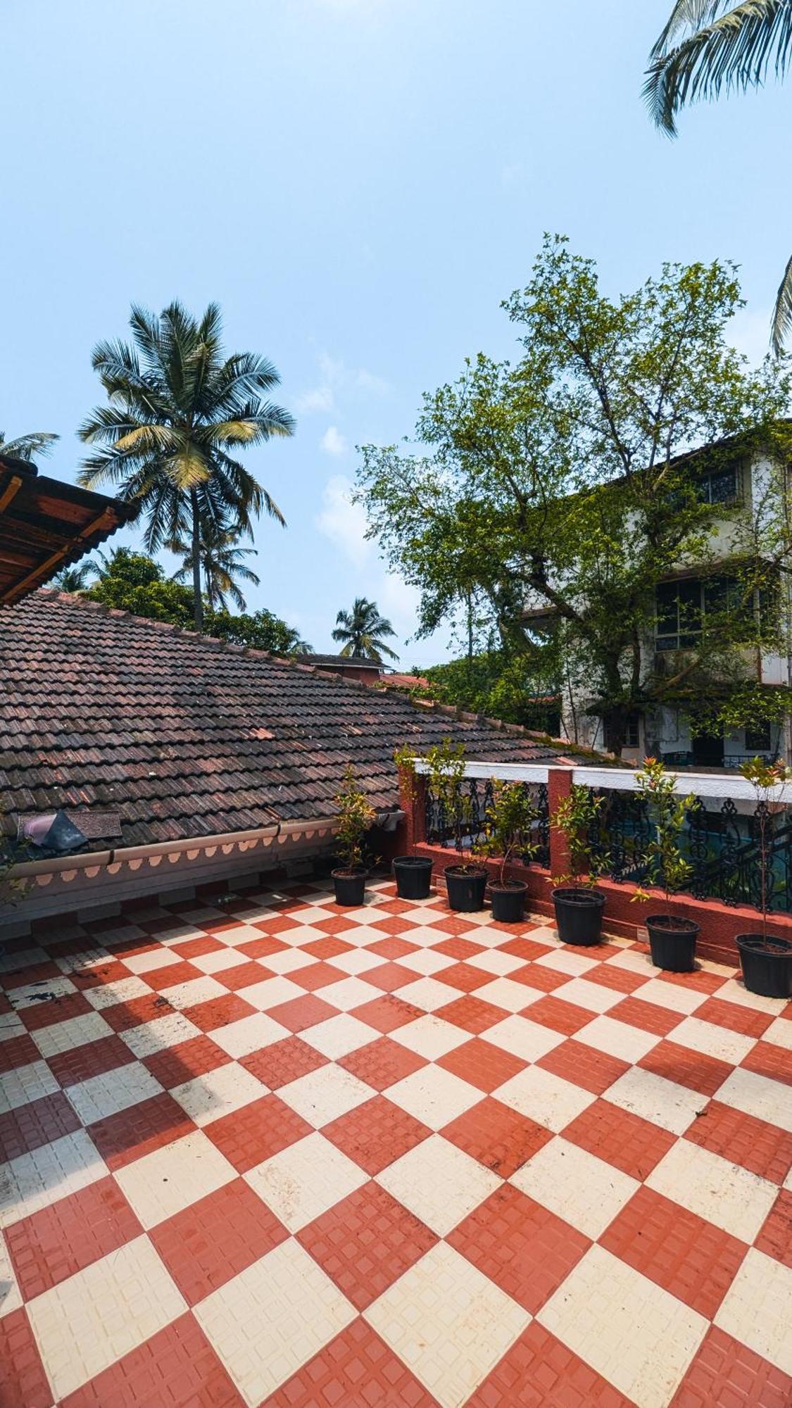 The First House By V3Homestay 4Bhk Private Pool Calangute Exteriér fotografie