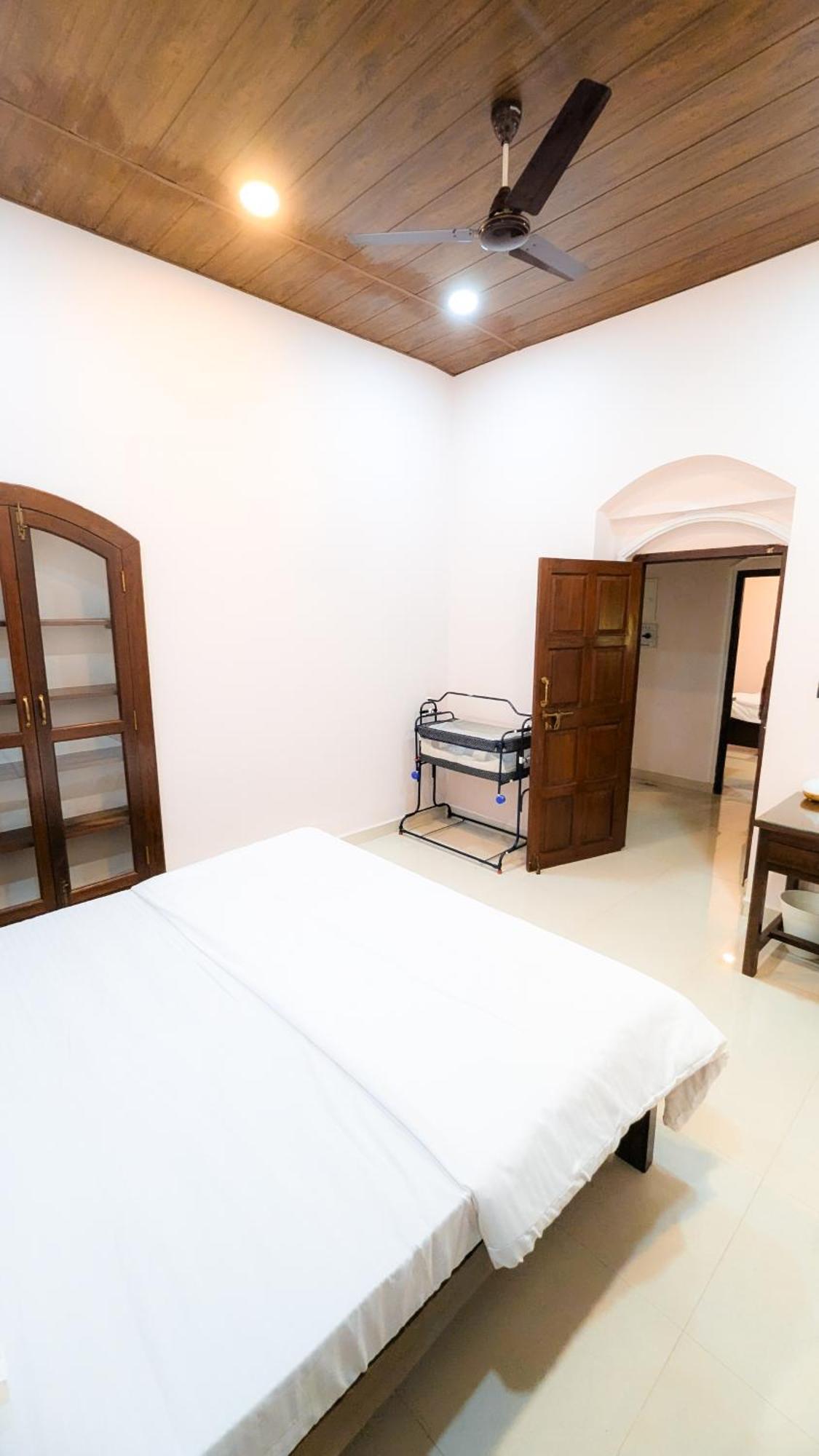 The First House By V3Homestay 4Bhk Private Pool Calangute Exteriér fotografie