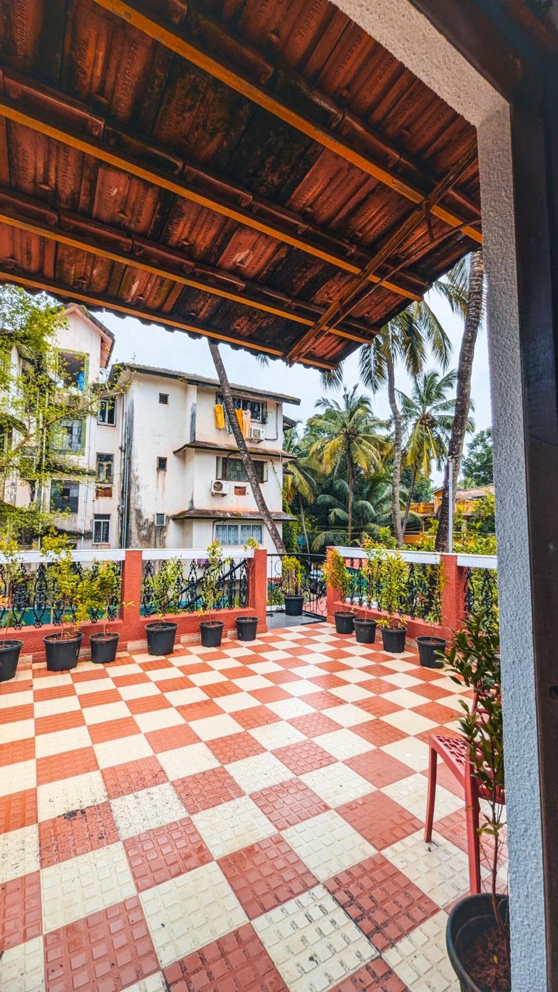 The First House By V3Homestay 4Bhk Private Pool Calangute Exteriér fotografie