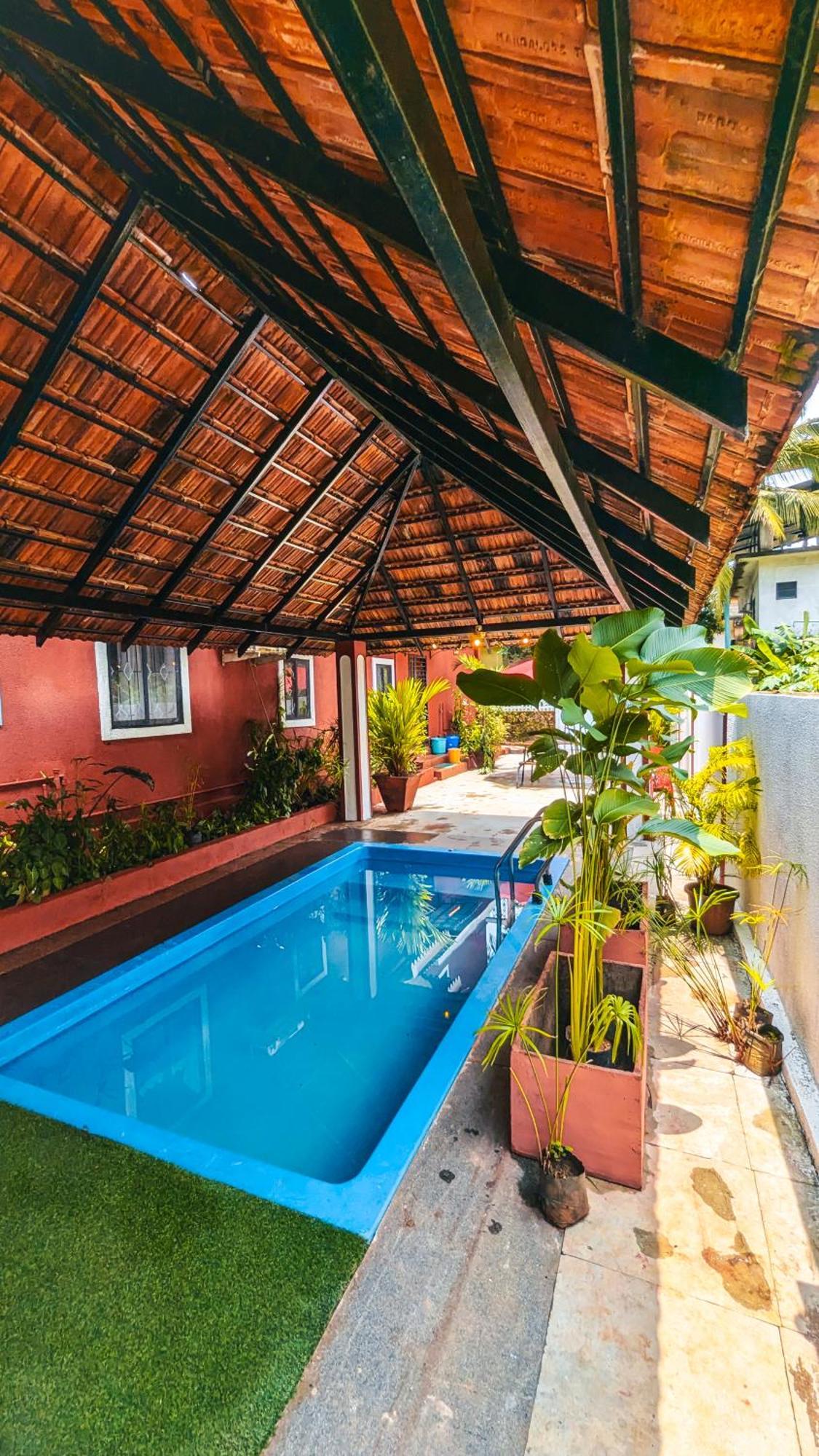 The First House By V3Homestay 4Bhk Private Pool Calangute Exteriér fotografie