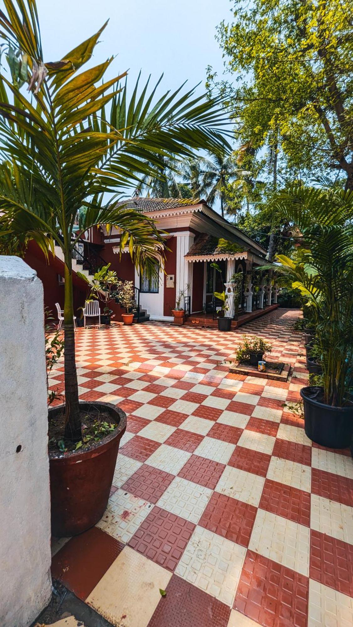 The First House By V3Homestay 4Bhk Private Pool Calangute Exteriér fotografie