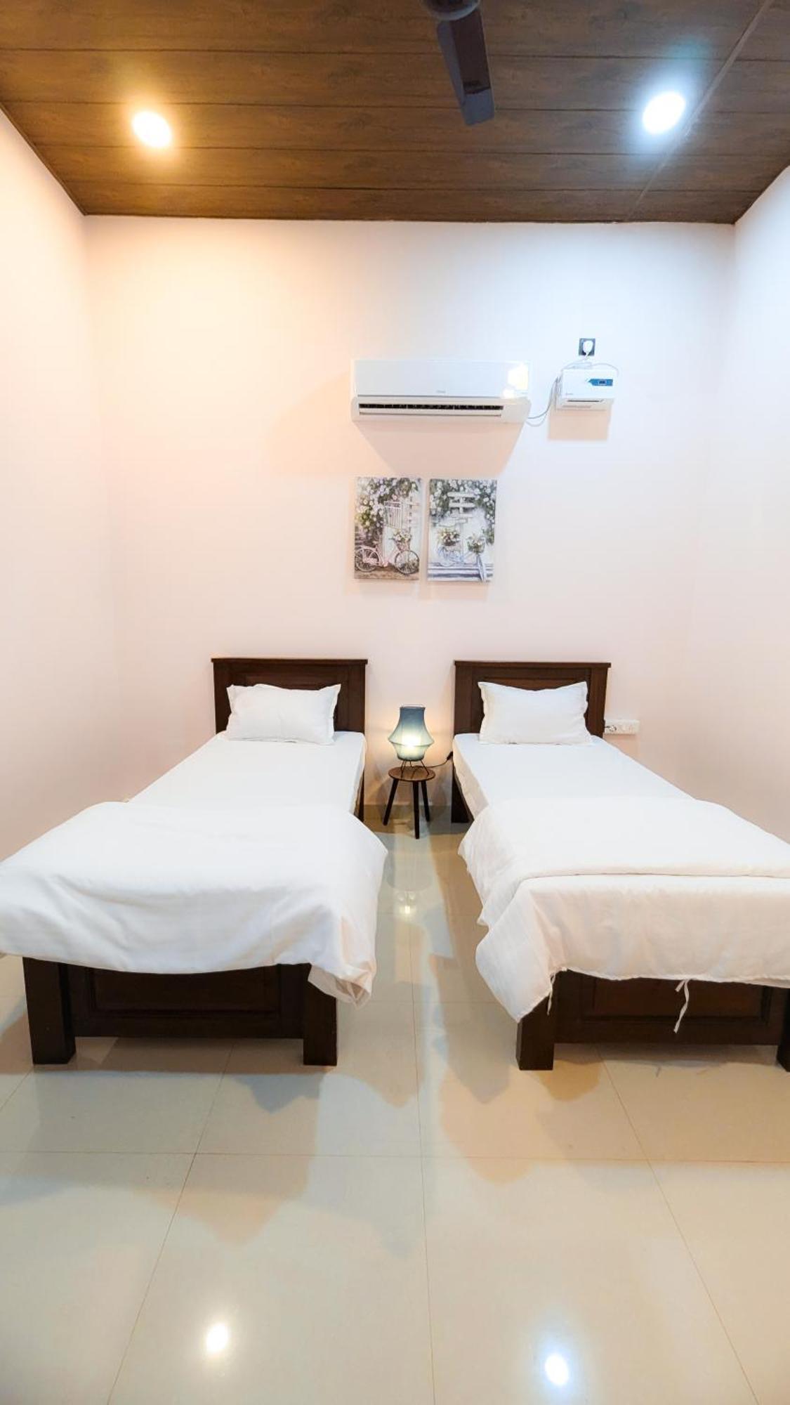 The First House By V3Homestay 4Bhk Private Pool Calangute Exteriér fotografie