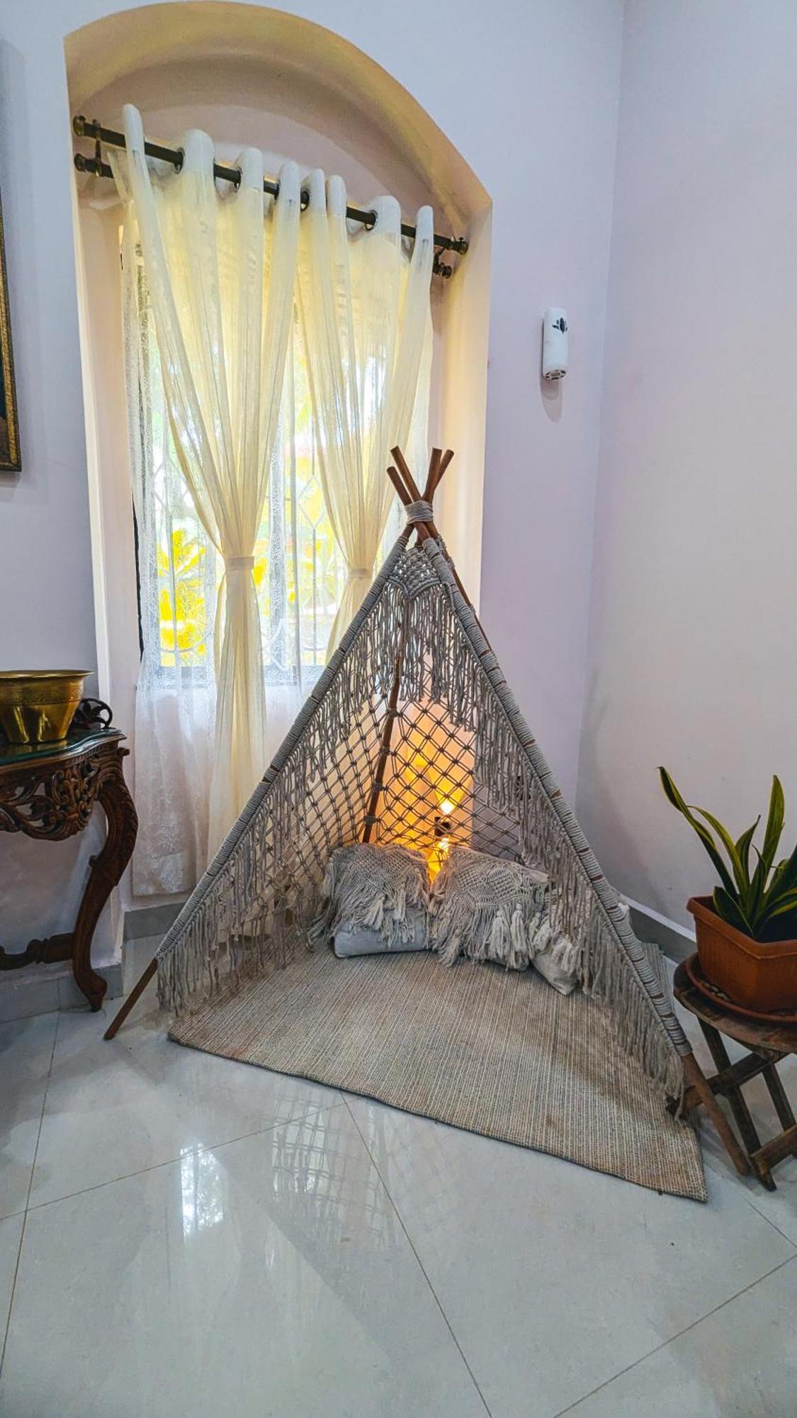 The First House By V3Homestay 4Bhk Private Pool Calangute Exteriér fotografie